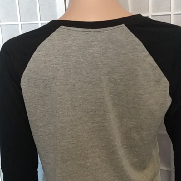 Athletic Works Workout T-Shirt – Black/Grey – Short Sleeve - Picture 5 of 6